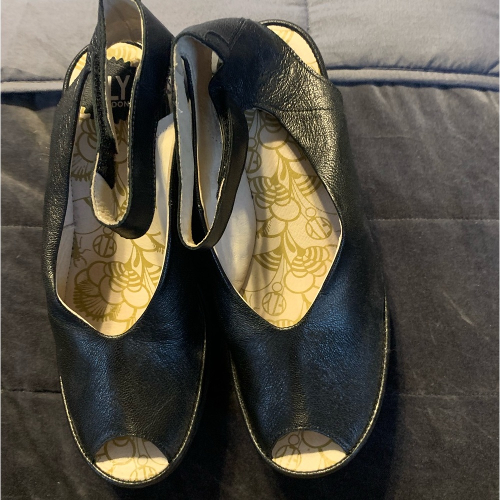 Fly London ~ Yala Wedge